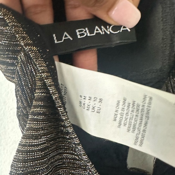 LA BLANCA Metallic One Piece Swimsuit Gold Shiny Halter Bandeau Size M - Picture 3 of 6